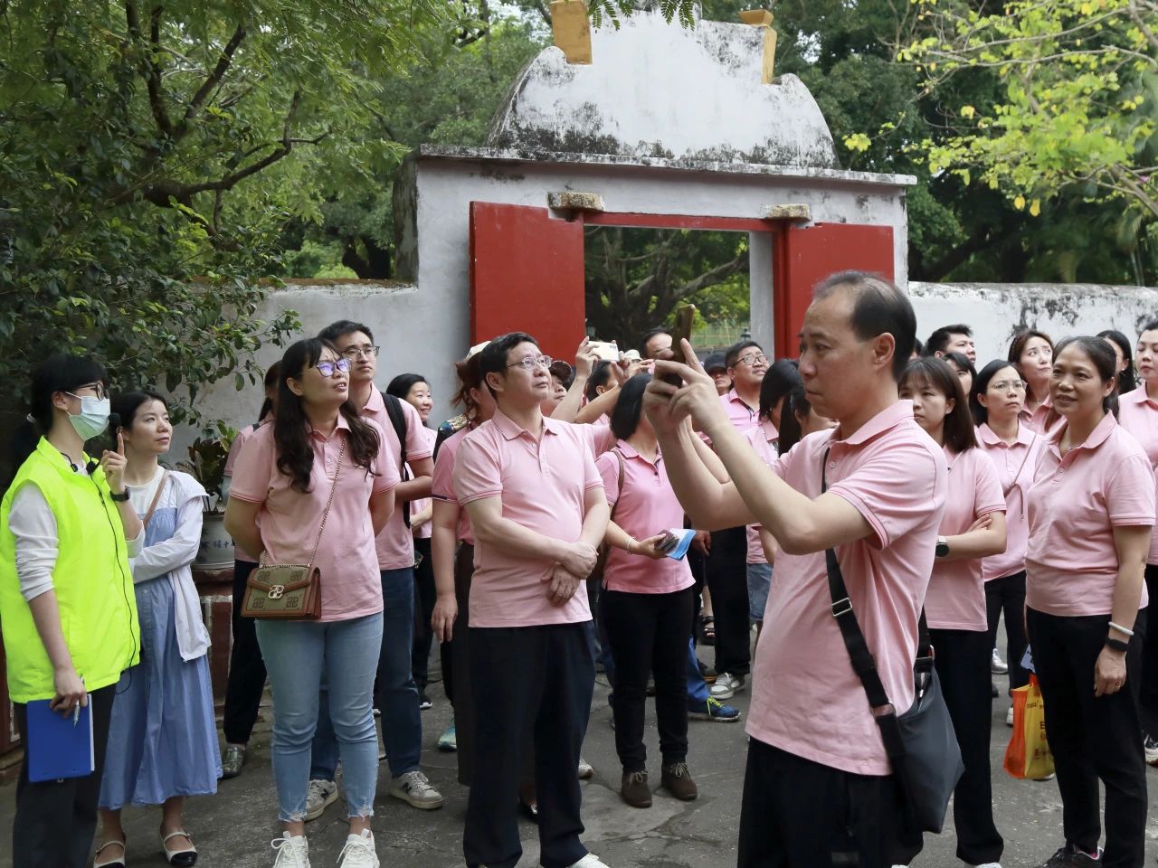 白云山永利集团公司工会开展“追忆红色历史 凝聚奋进实力” 主题活动
